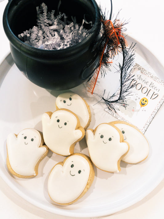 Boo Mini Cauldron P/U  October 3rd & 4th